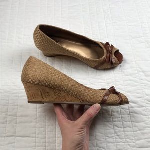 Coach and Four wedges size 8